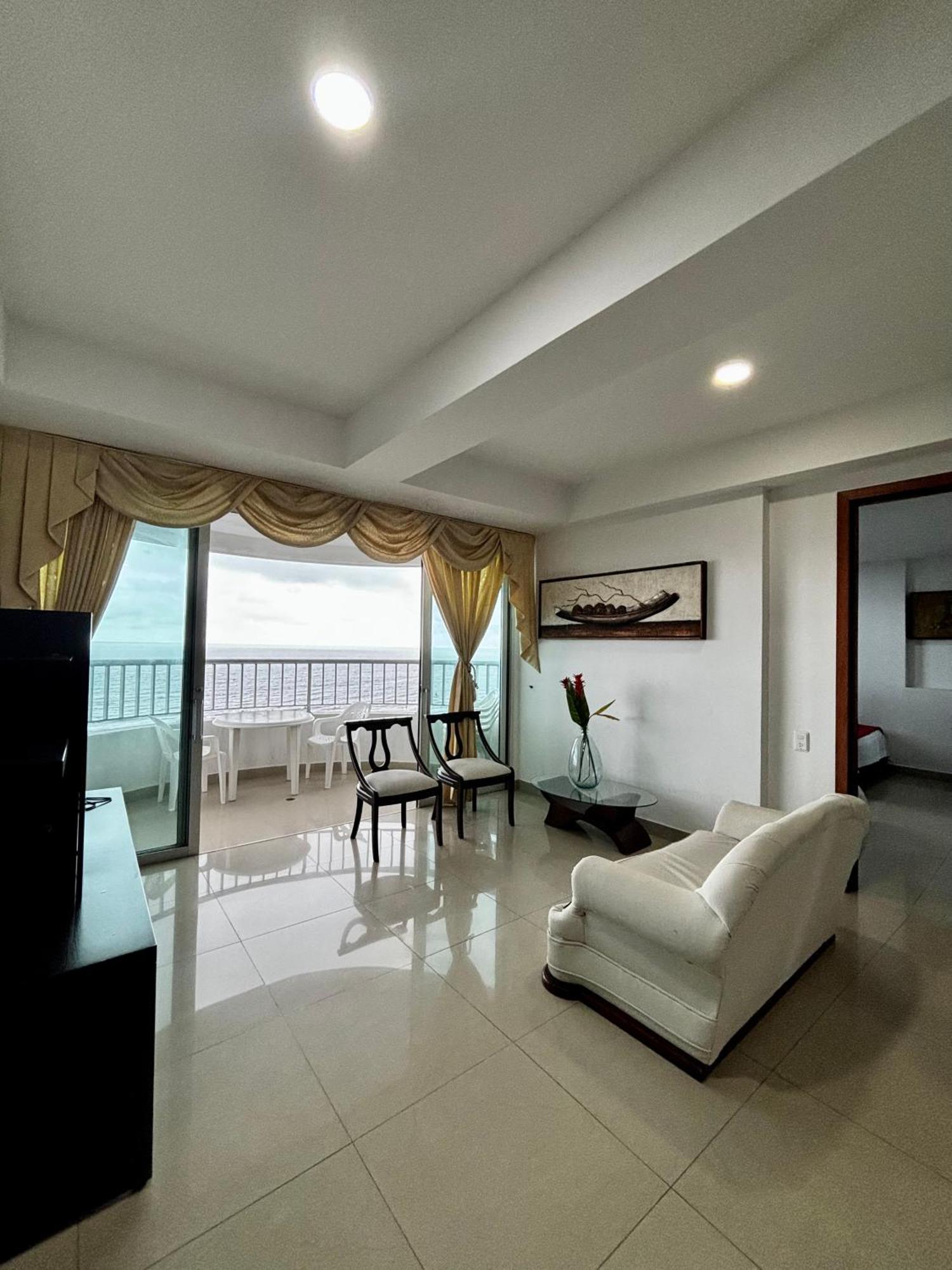 Cartagena Paraiso En Bocagrande Con Vista Al Mar מראה חיצוני תמונה